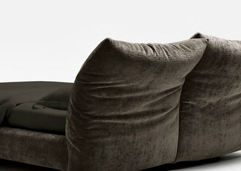 Kingsize Bett Royal Cloud